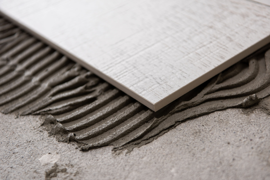 Как выбрать клей для керамогранита